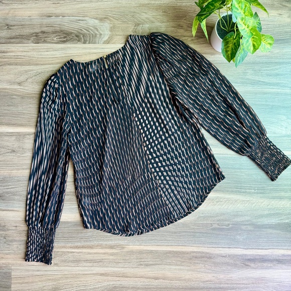 A New Day Black Tan Abstract Print Long Sleeve Blouse Size S - Picture 8 of 8